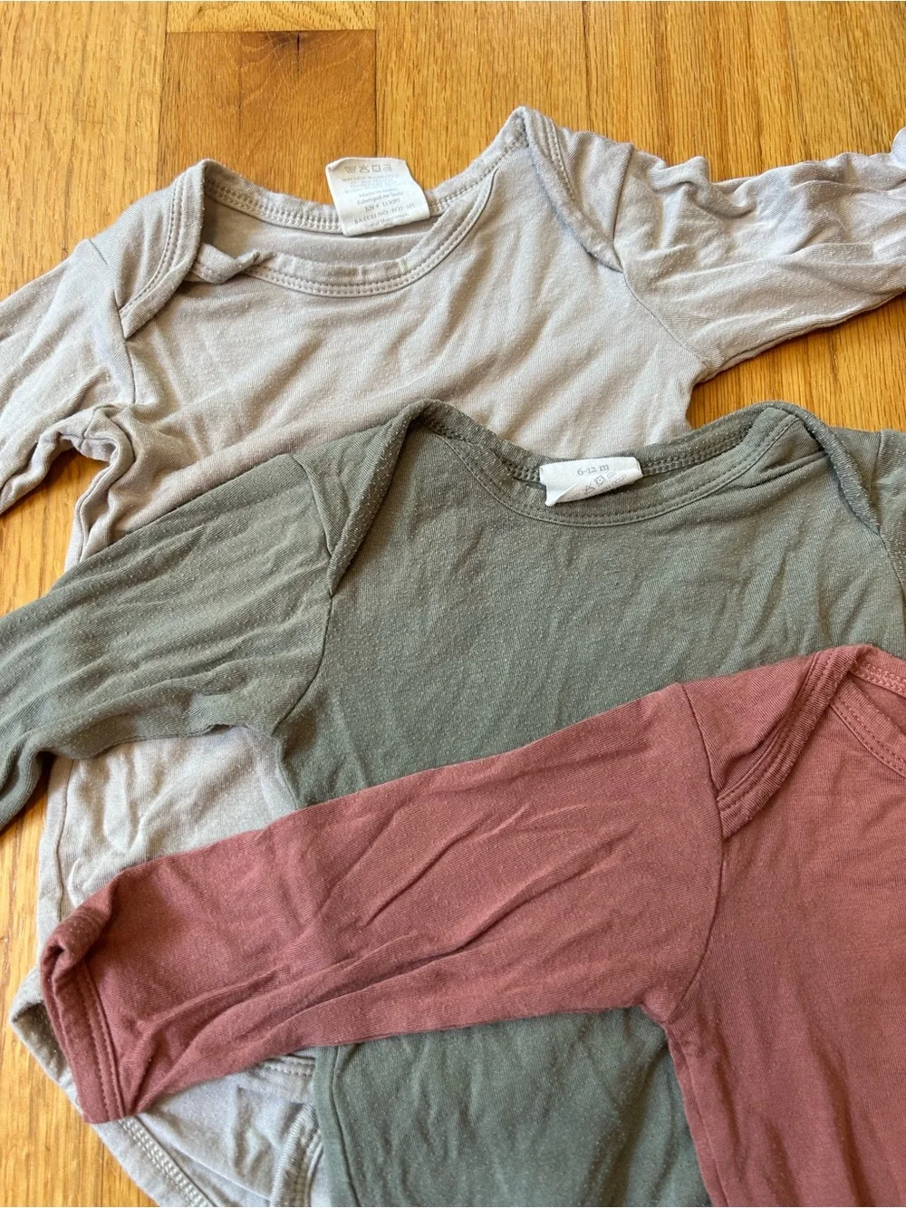 kate quinn long sleeved onesie bundle 6-12 months
